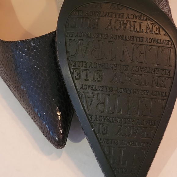 ELLEN TRACY CLASSIC POINTED FAUX REPTILE POINTED TOE PUMP SIZE 9 - Picture 4 of 7